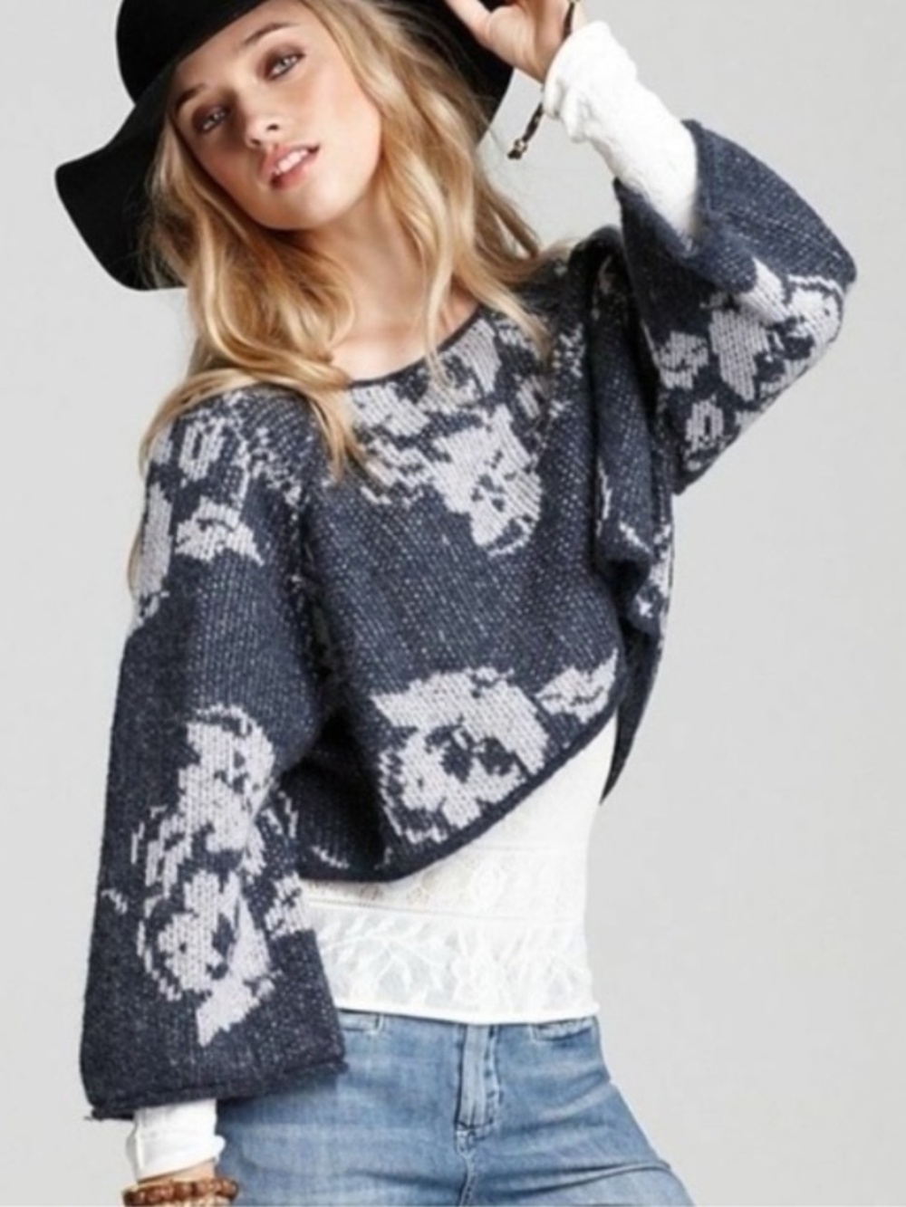 Free People Floral Cropped Purple Rain Wool Alpaca Blend Sweater size small